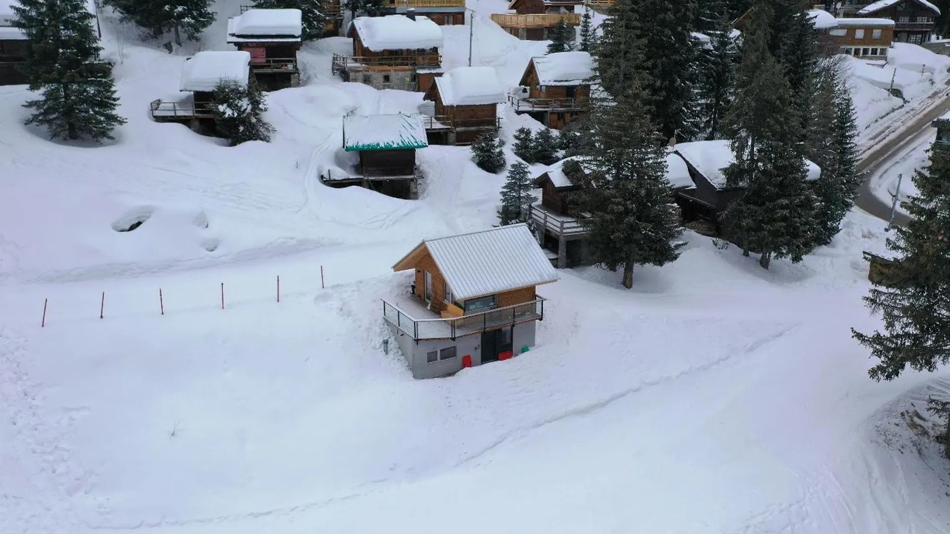 Chalet Neuf A Courchevel 1850, Pret Pour 6 Avec Ski Aux Pieds Et Wifi! - Fr-1-575-233