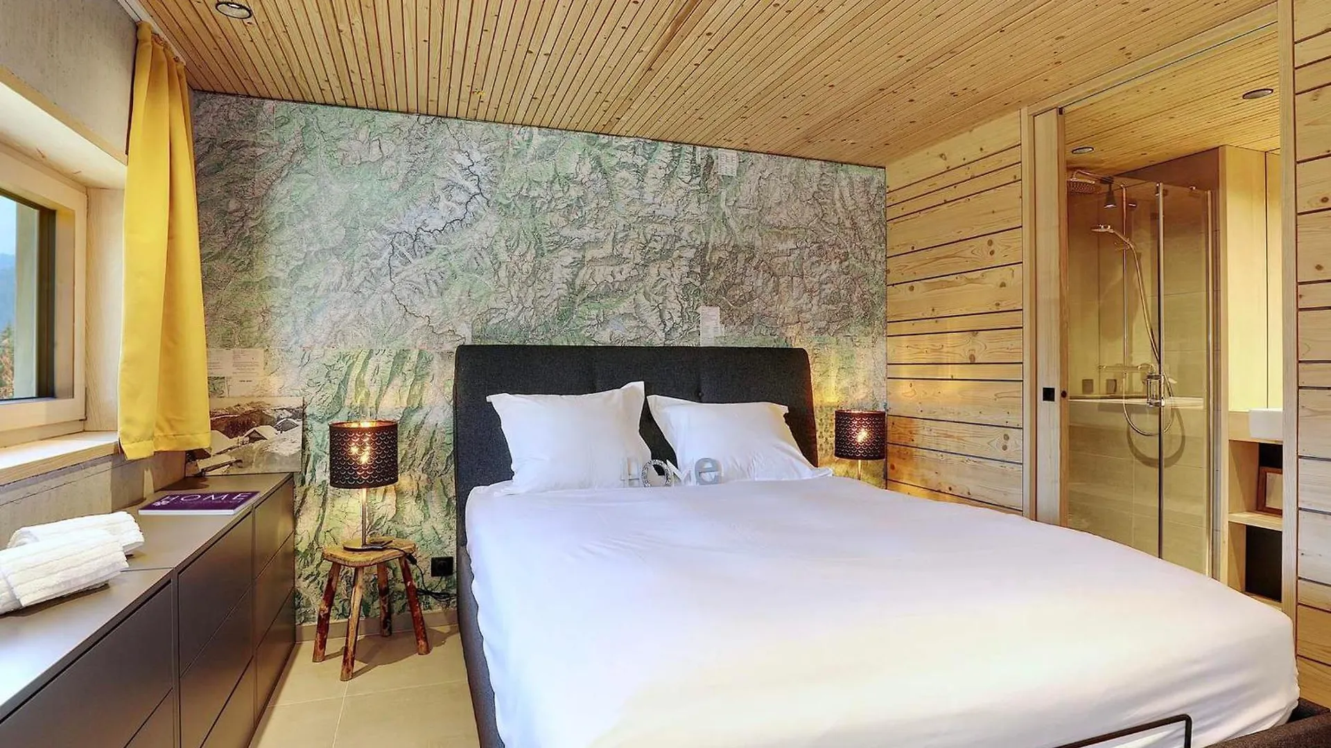 Chalet Neuf A Courchevel 1850, Pret Pour 6 Avec Ski Aux Pieds Et Wifi! - Fr-1-575-233 0*,
